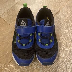 Reebok kids sneakers size 1